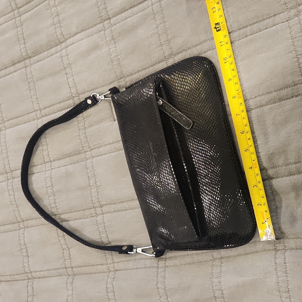 Salvatore Ferragamo Shimmering Black Shoulder Bag - Picture 8 of 10